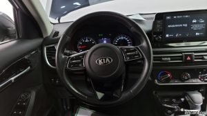 Kia Seltos Бензин 1.6 Turbo 2WD 2020 года из Южной Кореи