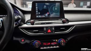 Kia K3 5Door GT Plus 2020 года из Южной Кореи