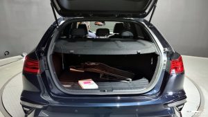 Kia K3 5Door GT Plus 2020 года из Южной Кореи