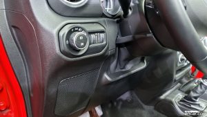 Jeep Wrangler 2.0 Overland Unlimited Top 4Door 2021 года из Южной Кореи