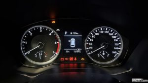 Hyundai Santafe Дизель 2.0 2WD 2019 года из Южной Кореи