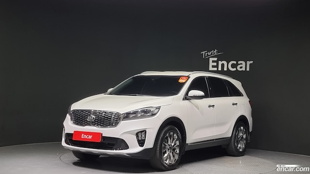 Kia Sorento Дизель 2.0 2WD 2019 года из Кореи