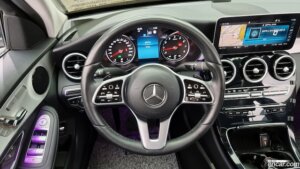 Mercedes-Benz C-Class C200 Avantgarde 2020 года из Южной Кореи