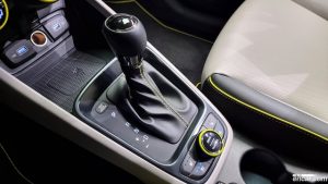 Hyundai Venue 1.6 Flux 2022 года из Южной Кореи