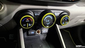 Hyundai Venue 1.6 Flux 2022 года из Южной Кореи