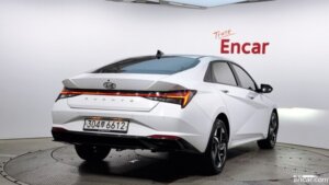 Hyundai AVANTE 1.6 2021 года из Южной Кореи