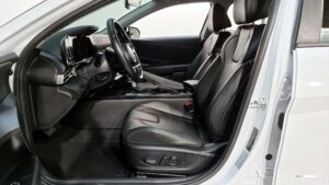 Hyundai AVANTE 1.6 2021 года из Южной Кореи