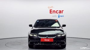 BMW 3-Series 320e Luxury 2022 года из Южной Кореи