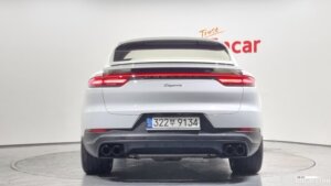 Porsche Cayenne 3.0 Coupe 2020 года из Южной Кореи