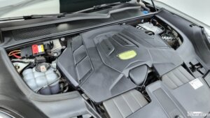 Porsche Cayenne 3.0 Coupe 2020 года из Южной Кореи