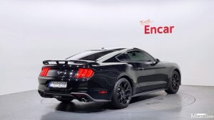 Ford Mustang Coupe 2020 года из Южной Кореи