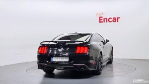 Ford Mustang Coupe 2020 года из Южной Кореи