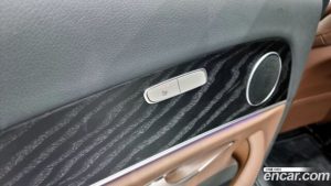 Mercedes-Benz E-Class E220d Avantgarde 2020 года из Южной Кореи