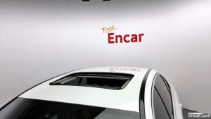 Mercedes-Benz E-Class E220d Avantgarde 2020 года из Южной Кореи