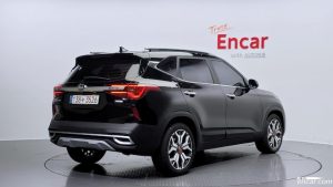 Kia Seltos Бензин 1.6 Turbo 2WD 2022 года из Южной Кореи