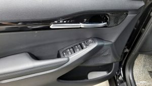 Kia Seltos Бензин 1.6 Turbo 2WD 2022 года из Южной Кореи