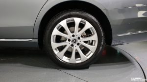 Mercedes-Benz E-Class E300 4MATIC Exclusive 2020 года из Южной Кореи