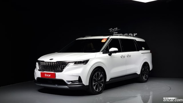 Kia Carnival 9-Seater Noblesse 2021 года из Кореи
