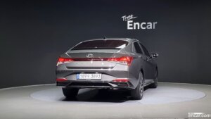 Hyundai AVANTE 1.6 2021 года из Южной Кореи