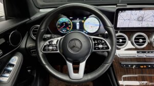 Mercedes-Benz GLC-Class GLC300 4MATIC 2020 года из Южной Кореи