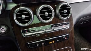 Mercedes-Benz GLC-Class GLC300 4MATIC 2020 года из Южной Кореи