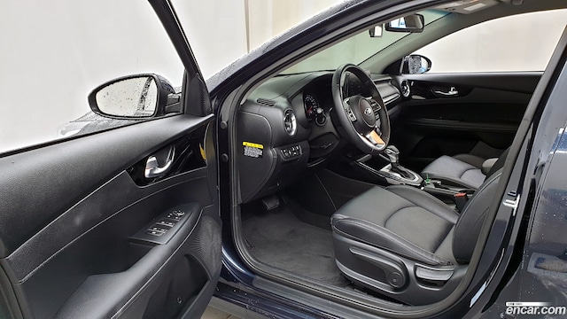 33177348_010.jpg Kia K3 Signature 2021 года из Южной Кореи