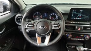Kia K3 Signature 2021 года из Южной Кореи