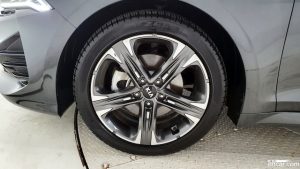 Kia K5 1.6 Turbo 2020 года из Южной Кореи