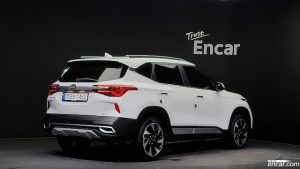 Kia Seltos Дизель 1.6 4WD 2021 года из Южной Кореи