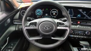 Hyundai AVANTE 1.6 2021 года из Южной Кореи