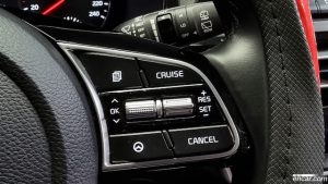 Kia Seltos Бензин 1.6 Turbo 2WD 2021 года из Южной Кореи