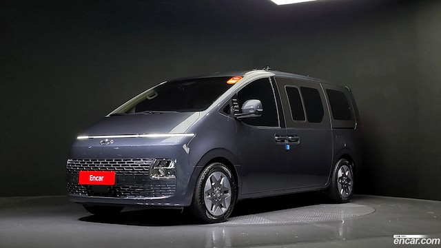 Hyundai Staria Tourer 9-Seater 2022 года из Кореи