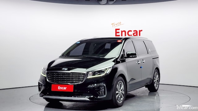 Kia Carnival 9-Seater Noblesse Special 2019 года из Кореи