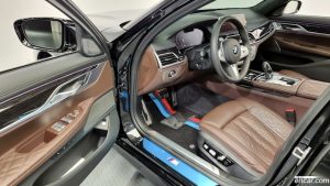 BMW 7-Series 730d xDrive M Sport 2021 года из Южной Кореи