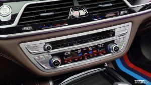 BMW 7-Series 730d xDrive M Sport 2021 года из Южной Кореи