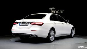 Mercedes-Benz E-Class E220d 4MATIC Exclusive 2021 года из Южной Кореи