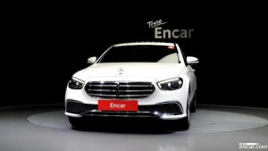 Mercedes-Benz E-Class E220d 4MATIC Exclusive 2021 года из Южной Кореи
