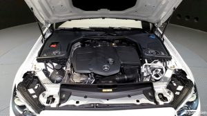 Mercedes-Benz E-Class E220d 4MATIC Exclusive 2021 года из Южной Кореи