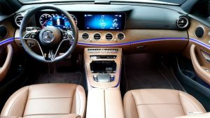 Mercedes-Benz E-Class E220d 4MATIC Exclusive 2021 года из Южной Кореи