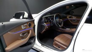 Mercedes-Benz E-Class E220d 4MATIC Exclusive 2021 года из Южной Кореи