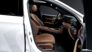 Mercedes-Benz E-Class E220d 4MATIC Exclusive 2021 года из Южной Кореи