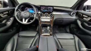 Mercedes-Benz GLC-Class GLC300 4MATIC 2020 года из Южной Кореи