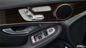 Mercedes-Benz GLC-Class GLC300 4MATIC 2020 года из Южной Кореи