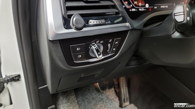 33189609_020.jpg BMW X3 xDrive 20i M Sport Online Exclusive Edition 2021 года из Южной Кореи