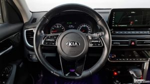 Kia Seltos Бензин 1.6 Turbo 2WD 2020 года из Южной Кореи