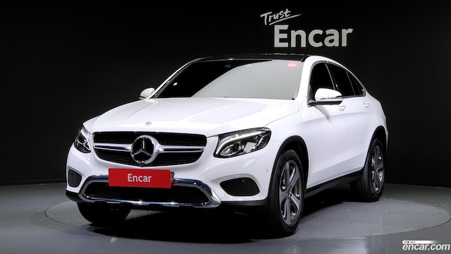 Mercedes-Benz GLC-Class GLC300 4MATIC Coupe 2019 года из Кореи