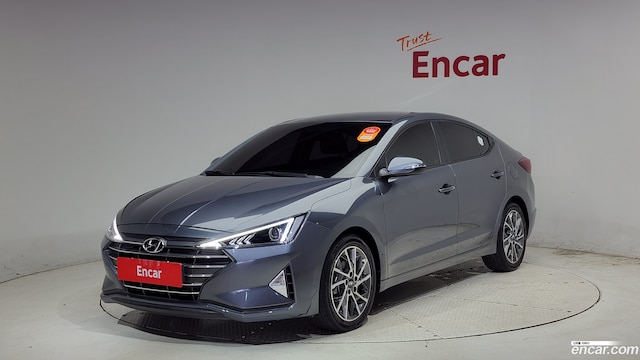 Hyundai AVANTE 1.6 2020 года из Кореи