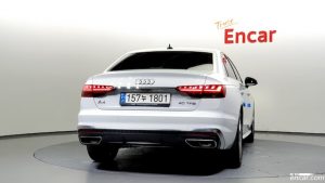 Audi A4 40 TFSI Premium 2021 года из Южной Кореи