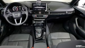 Audi A4 40 TFSI Premium 2021 года из Южной Кореи