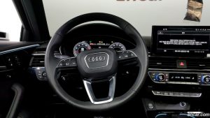 Audi A4 40 TFSI Premium 2021 года из Южной Кореи